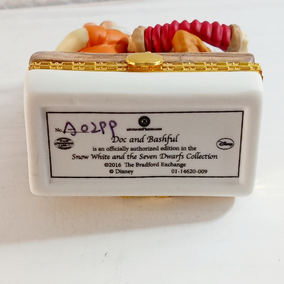 The Bradford Exchange Disney Ceramic Trinket Box EUC - Picture 7 of 12